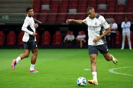 穆雷狂砍50+且命中10记三分，戈登之后队史首人