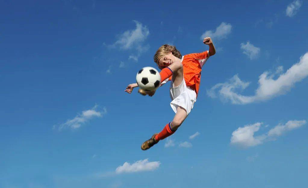 皇马齐达内战术得手轻取塞维利亚